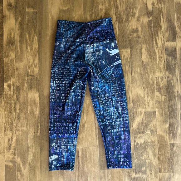 RogaWear Capri Legging - Picture 2 of 3